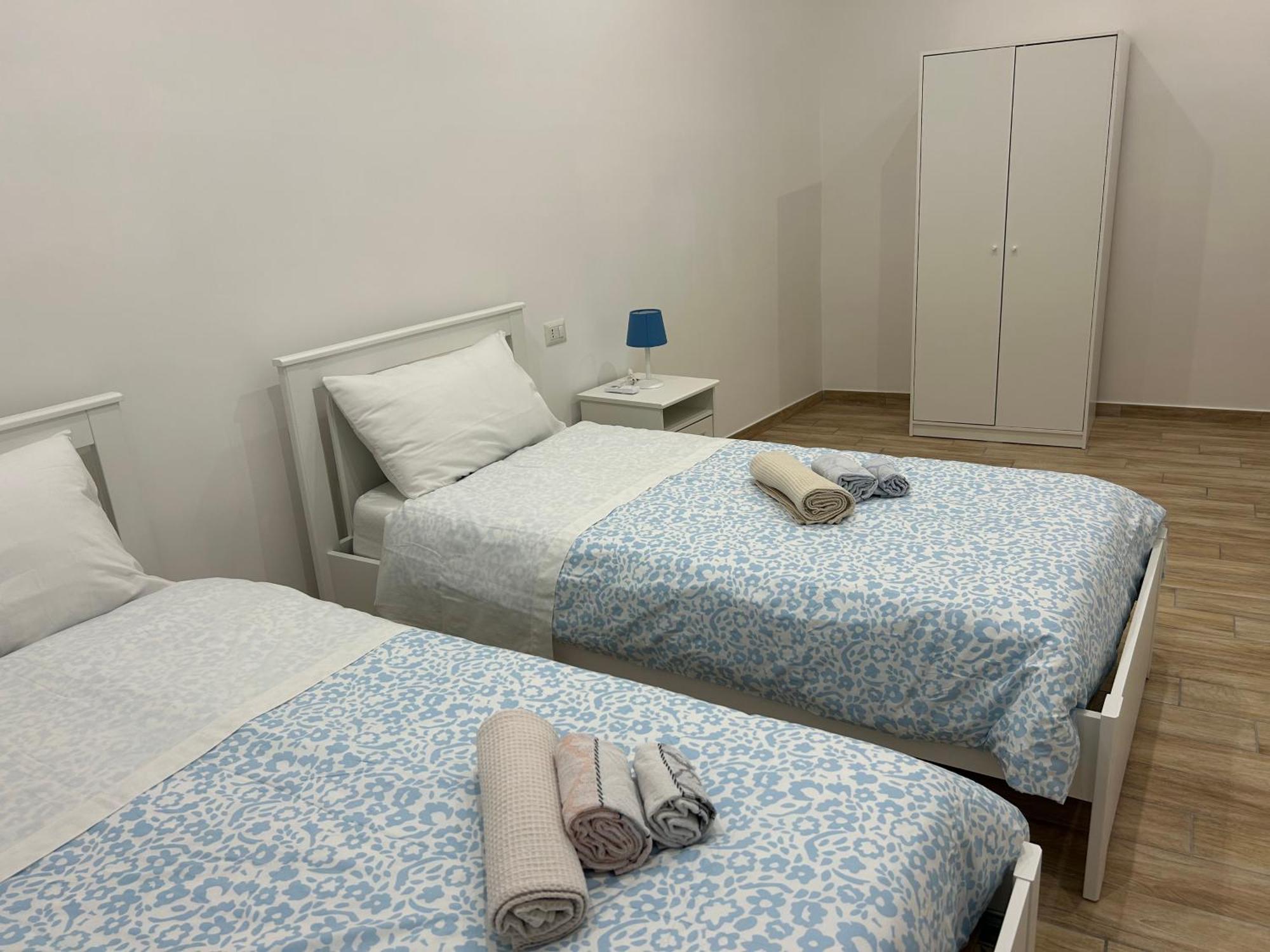 Suite Di Giordy Napoli Centro מראה חיצוני תמונה